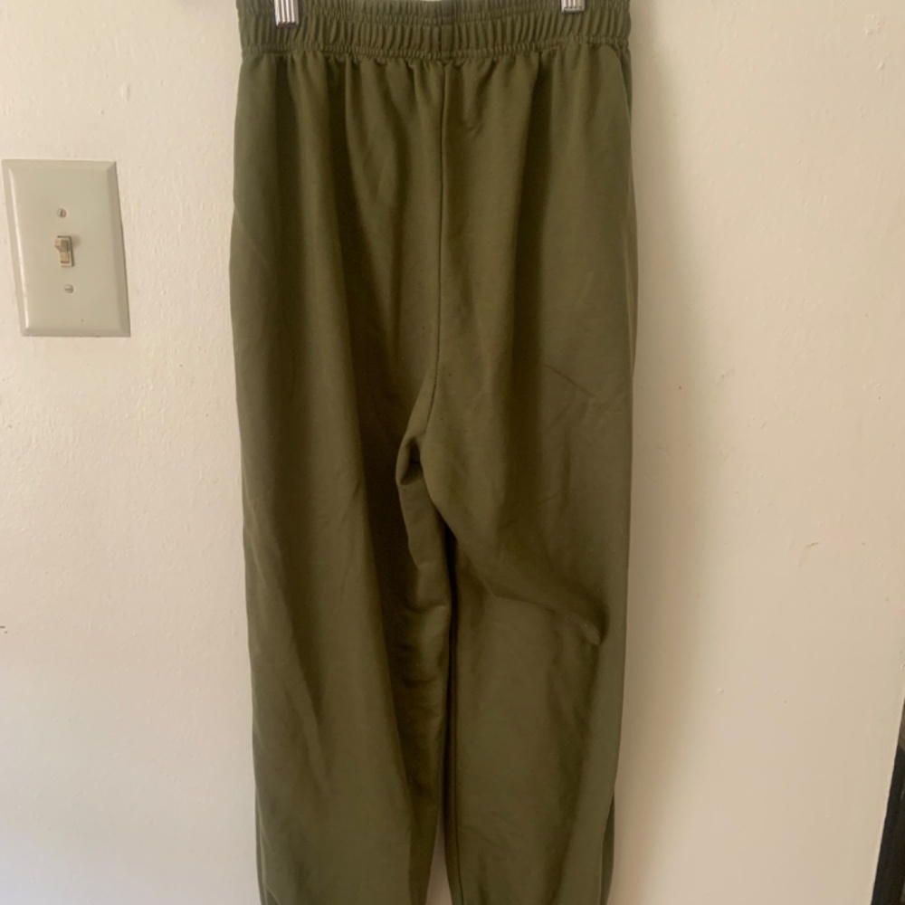 Sweatpants - Picture 2 of 5